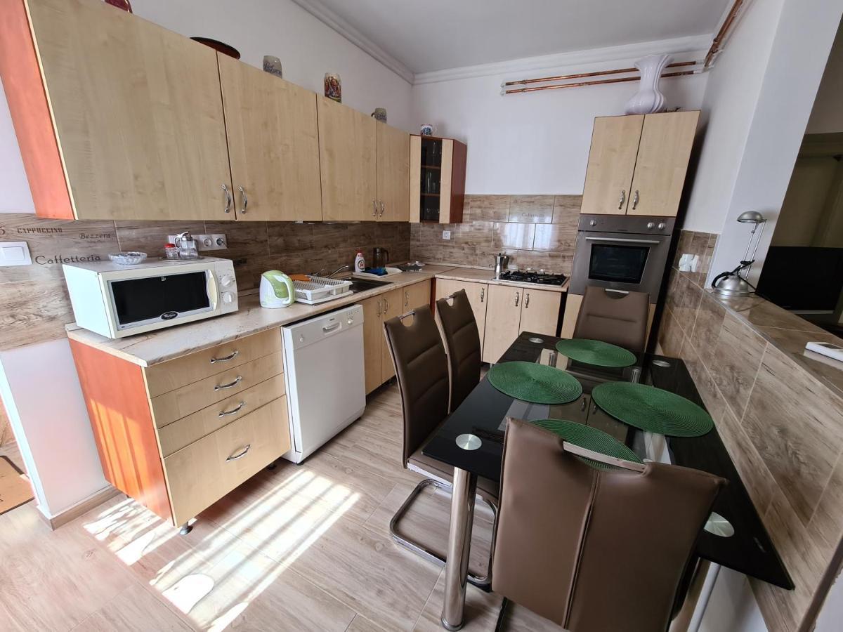 Kriszta Apartman Balatongyörök Exterior foto